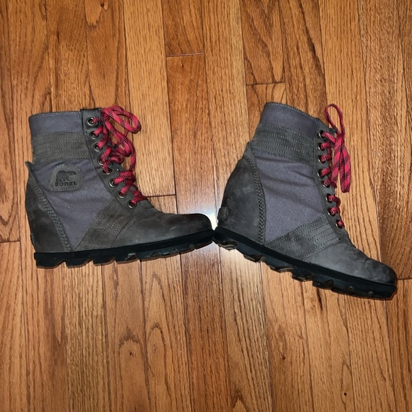 Sorel Lexie Wedge - 8.5 - Picture 3 of 5